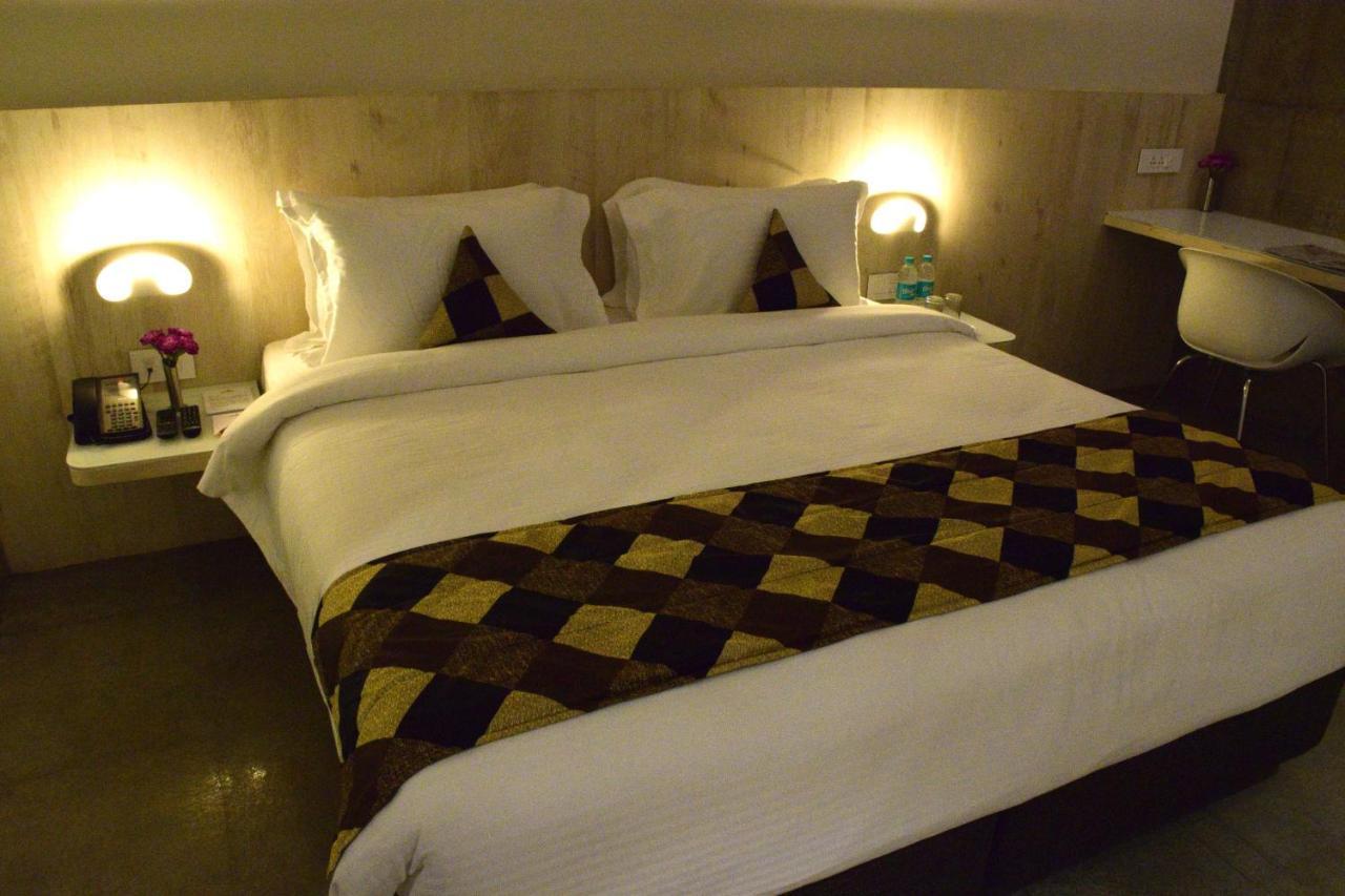 Hotel Citrus Prime Candolm, Goa Candolim Kültér fotó