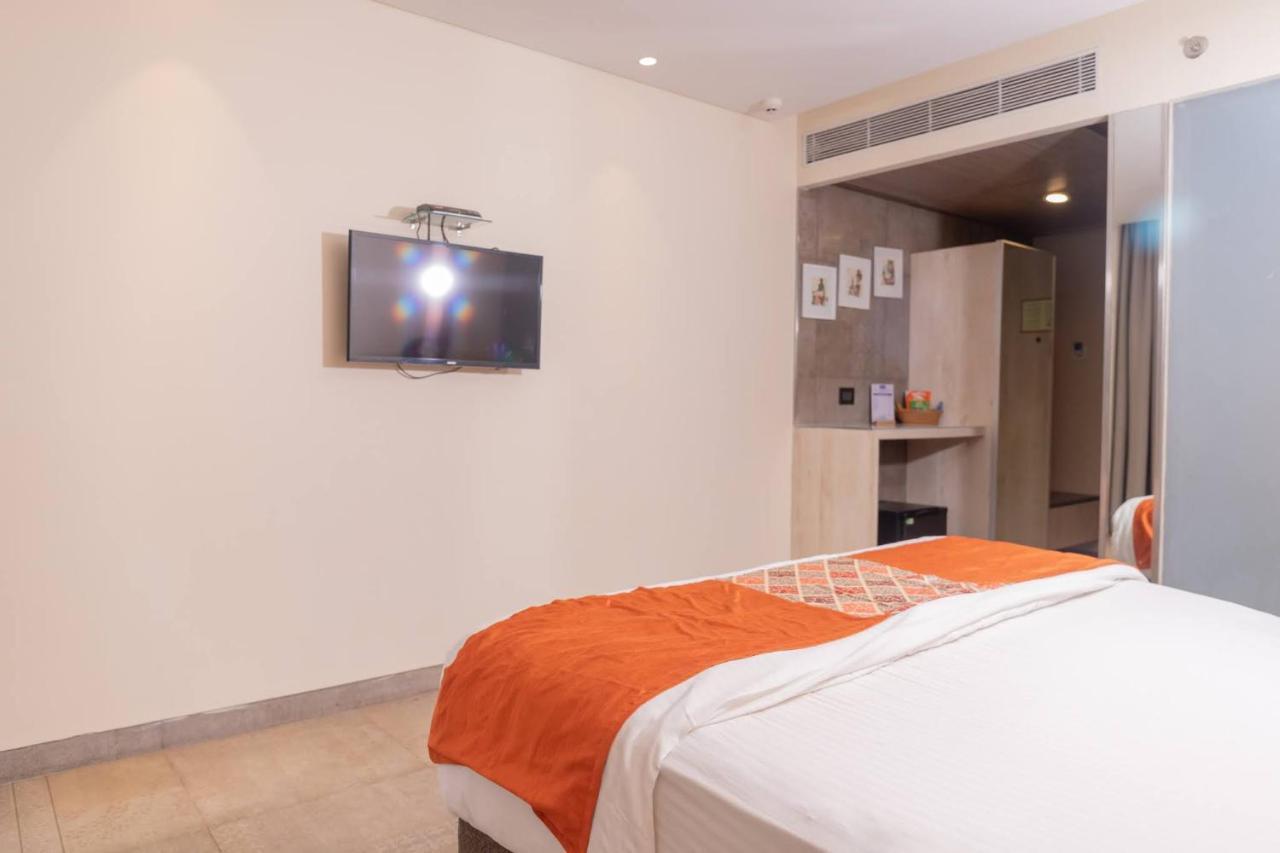 Hotel Citrus Prime Candolm, Goa Candolim Kültér fotó