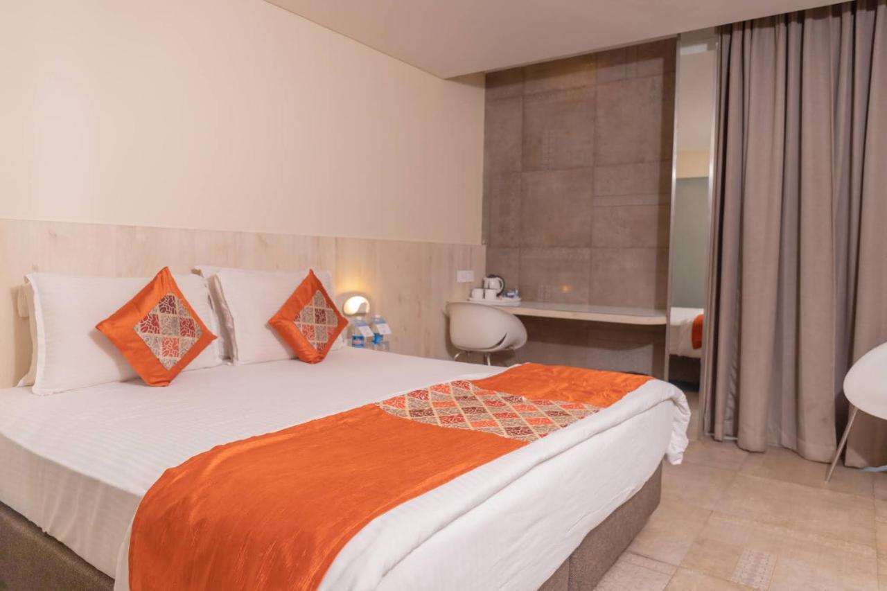 Hotel Citrus Prime Candolm, Goa Candolim Kültér fotó
